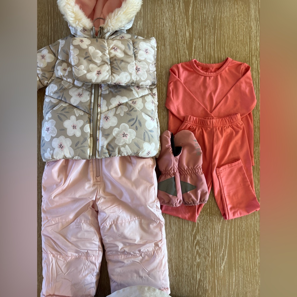 Carter's Toddler Girl 2 Piece Snow Bib Coat Baselayer Snow Mittens Full Set